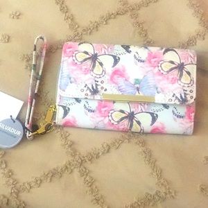 Wristlet wallet butterflies flowers NEW women’s Kim Rogers pocketbook